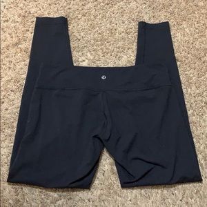 Lululemon Wunder Under Mid-rise leggings